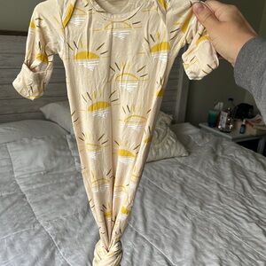 NWOT Knotted Newborn (0-3mo) Gown by SpearmintLOVE 🌞
